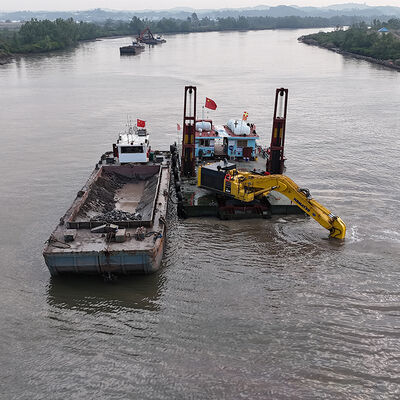 Ausgestreckter Bagger Langarm